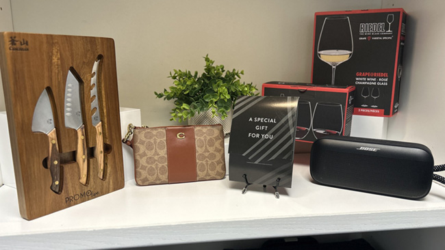 How to define goals, select vendors, curate gift options, and measure success